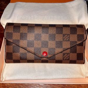 Louis Vuitton Josephine Wallet in Damier Ebene (Authentic)